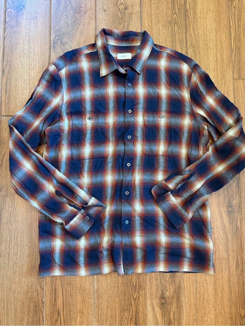 Altea Navy, Red & Cream Plaid Long-Sleeve Button-Down Shirt